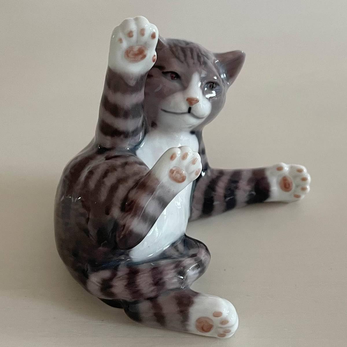 ロイヤルコペンハーゲン デンマーク製 猫 フィギュリン #302 置物インテリア Amazon.co.jp: L19 ロイヤルコペンハーゲン 猫 ネコ フィギュ
